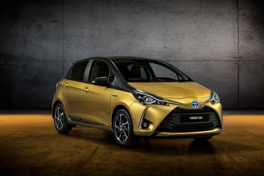  Toyota Yaris Y20 2018 года  (EU) (фото 1 из 4)
